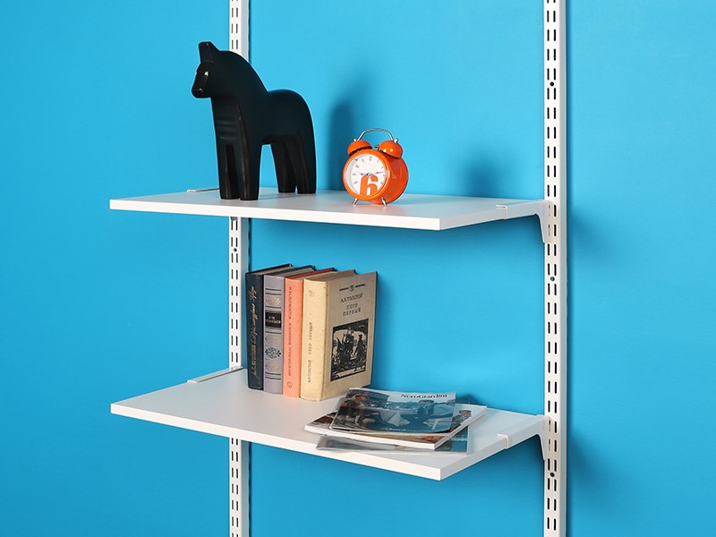 Полки в интерьере