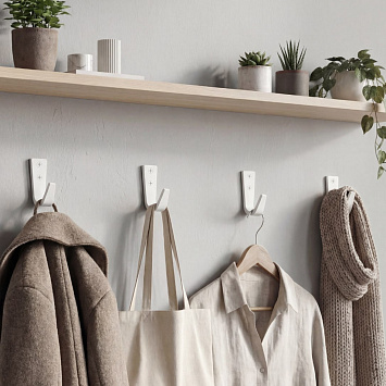 Крючок Larvij Трапеция, 39x29x70 мм, белый, LHK186WH